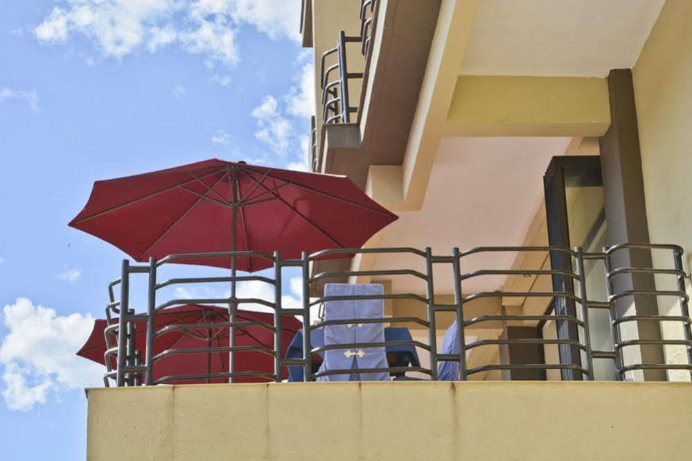 Hotel Villa Portofino Kigali Exterior photo